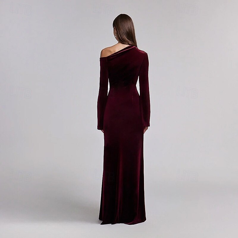 Black Tie Stretch Velvet Sheath / Column Evening Gown Elegant Dress Formal Wedding Floor Length Long Sleeve One Shoulder with Pleats 20253