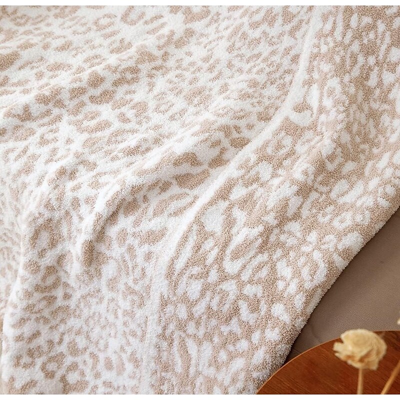 Half-Plush Leopard Print Knit Blanket, Nordic Style Sofa Throw, Office Air-Conditioning Nap Blanket, New Arrival3