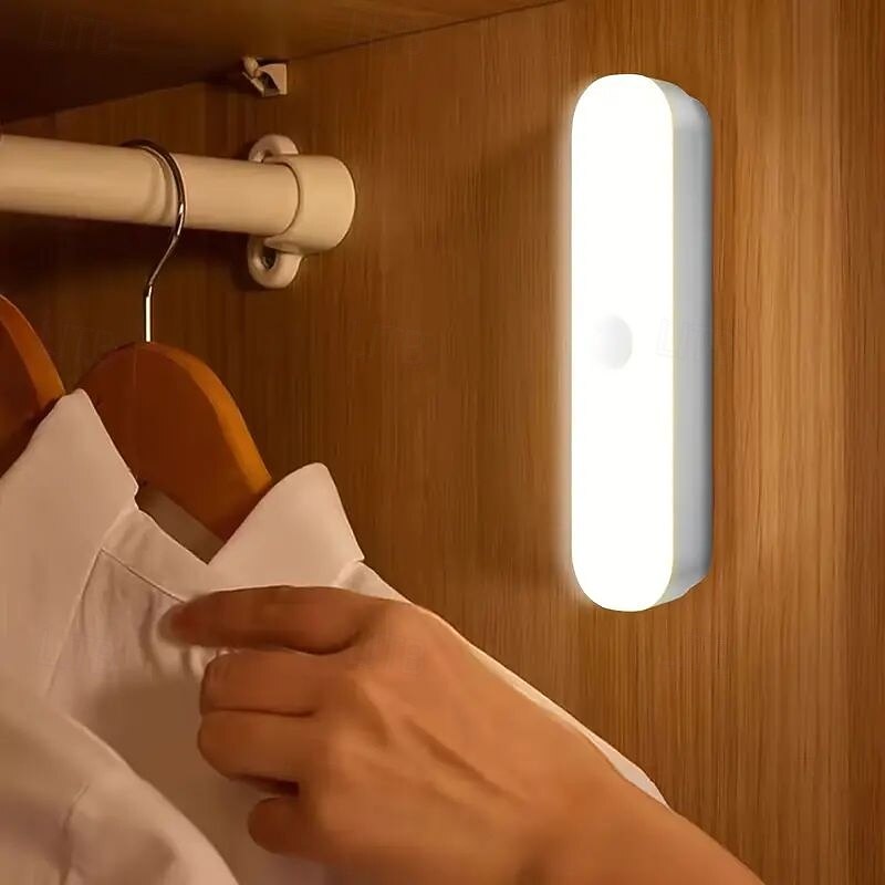 3/6PCS USB Rechargeable Motion Sensor Night Light Wireless Installation Easy to Adjust Brightness for Garage Bedroom Kitchen Attic Stairwell Indoor Lighting