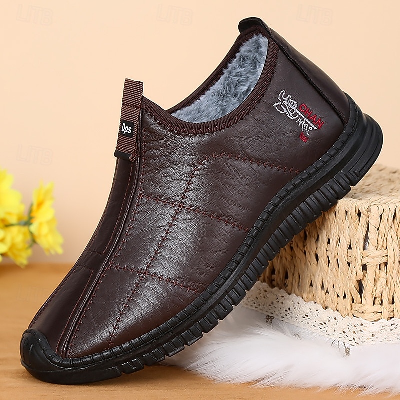 Men's Waterproof Slip-On Winter Shoes with Warm Fur Lining, Lightweight Casual Outdoor Anti-Slip Loafers for Cold Weather2