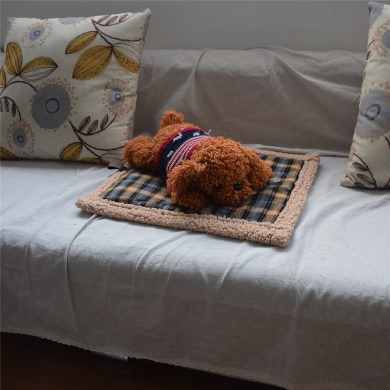 Large Plush Lambswool Pet Bed, Cozy Warm Dog & Cat Mattress, Soft Insulated Pet Nest, Fleece Cushion for Dogs and Cats, Winter Comfort Pet Mat