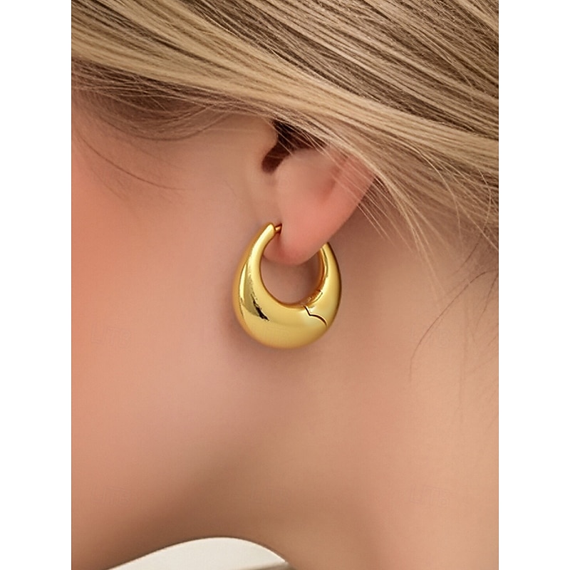 Women's Chunky Hoop Earrings - Classic Gold Plated Silver Round Earrings, Minimalist Jewelry for Everyday, Work Wear and Parties