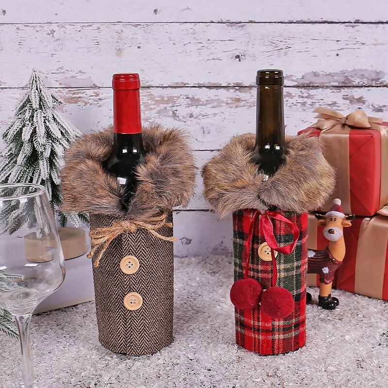 Christmas Wine Bottle Bag Plush Plaid Wine Bottle Cover Decorative Outfit Dress For Table Centerpiece Holiday Party Supplies Home Decoration Christmas Gift Wrapping Accessories