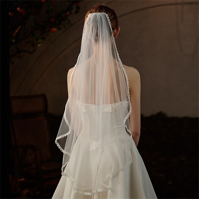 One-tier Comtemporary / Stylish / Classic Wedding Veil Fingertip Veils with Pure Color 35.43 in (90cm) Lace / Tulle2