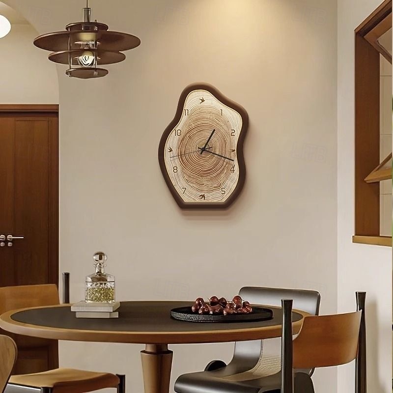 Silent Wooden Tabletop Clock