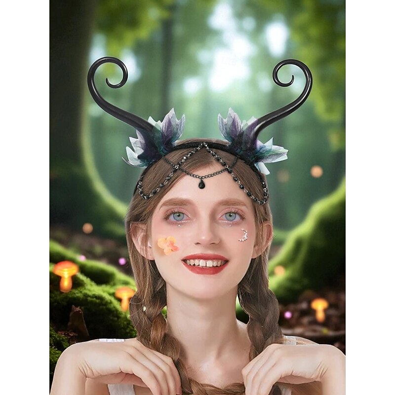 Women's Halloween Horned Headband with Chains  -Gothic Devil Horns Hair Accessory for Halloween Costume Party - Main Image