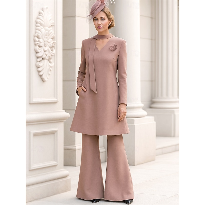 Two Piece Pantsuit Mother of the Bride Dress Elegant Simple V Neck Floor Length Spandex Polyester Long Sleeve with Flower Solid Color