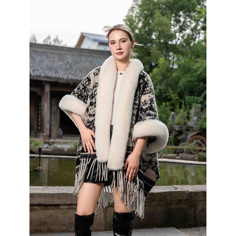 Faux Fur Wraps Elegant Keep Warm Half Sleeve Batwing Sleeve Polyester Wedding Wraps With Tassel For Special Occasion Fall & Winter