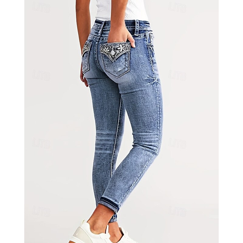 Women's Jeans Chinos Vacation Vintage Streetwear Full Length Medium Waist Plain Embroidered Pocket Elastic Waist Comfortable Micro-elastic Vacation Street Daily Dark Blue Light Blue Fall Winter Slim4