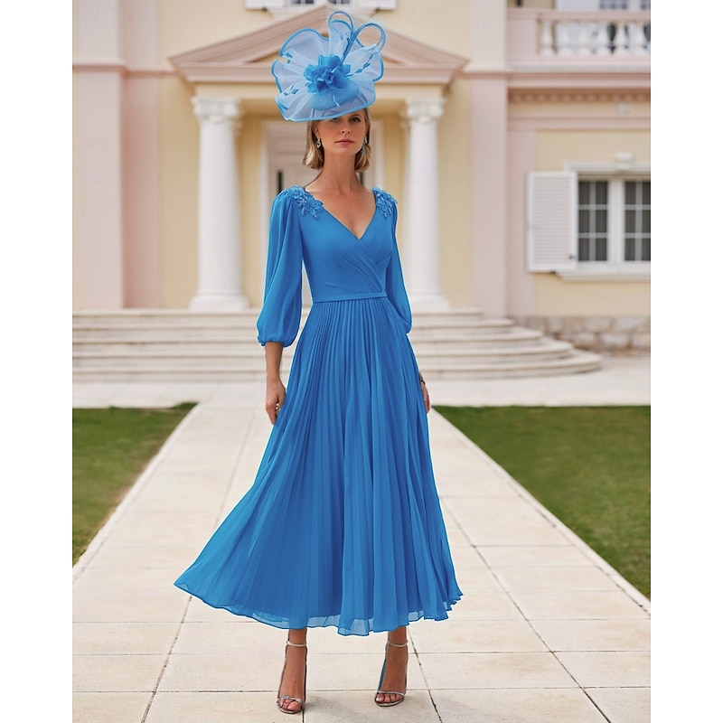 A-Line Dress Beach Wedding Mother of the Bride Dress Elegant V Neck Tea Length Long Chiffon 3/4 Length Sleeve with Lace Tier Solid Color