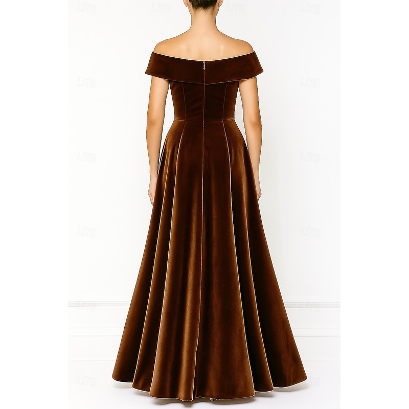 A-Line Evening Gown Elegant Formal Dress Formal Wedding Floor Length Short Sleeve Off Shoulder Pocket Velvet with Pleats 20252