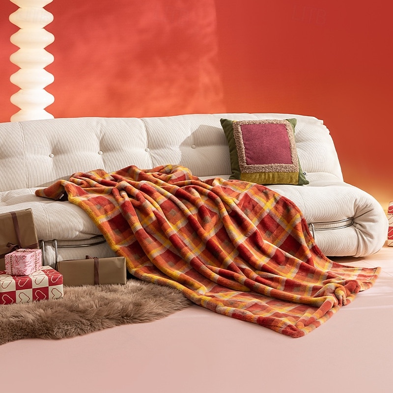Christmas Sofa Throw Blanket, Red New Year Blanket, Autumn Winter Office Nap Blanket, American Vintage Style Car Blanket4