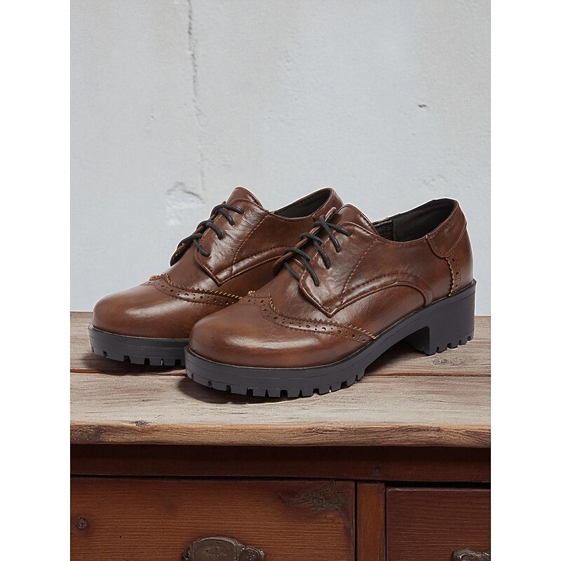 Women's 1950s Vintage Brown Brogue Platform Oxford Shoes with Lug Sole, Stylish & Versatile for Casual, Business & Daily Wear.2