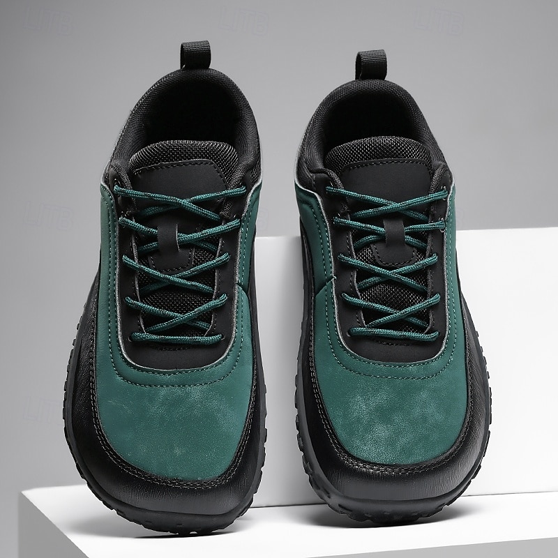 Green and Black Men's Outdoor Hiking Shoes with Lace-Up Closure and Rugged Sole – Ideal for Adventure Seekers, Casual Outdoor Activities and Everyday Fashion3