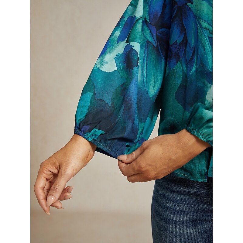 Abstract Floral Chiffon Crop Top3