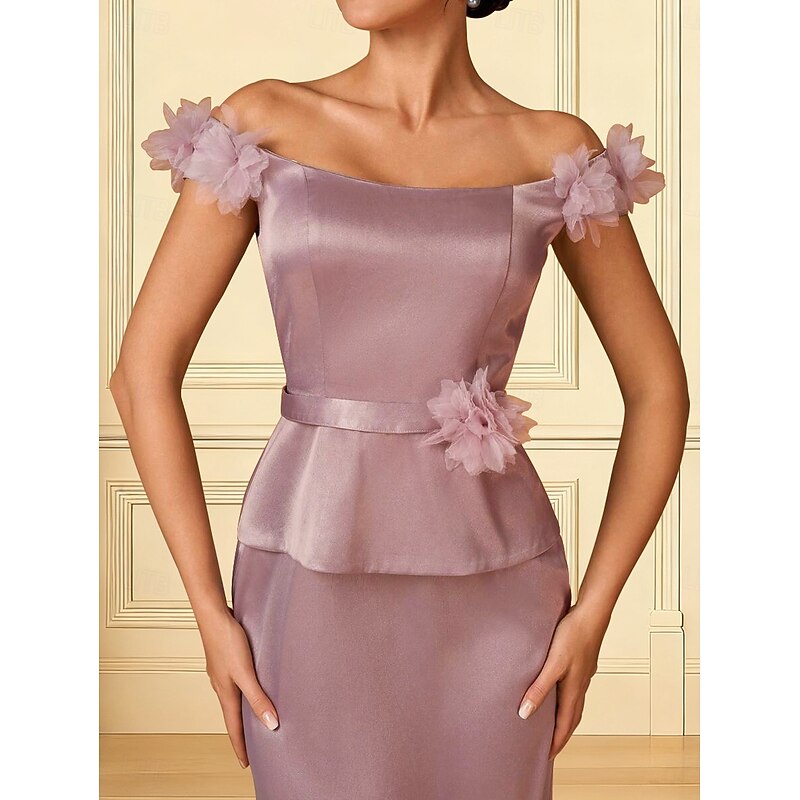 A-Line Mother of the Bride Dress Elegant Off Shoulder Court Train Satin Cap Sleeve with Flower3