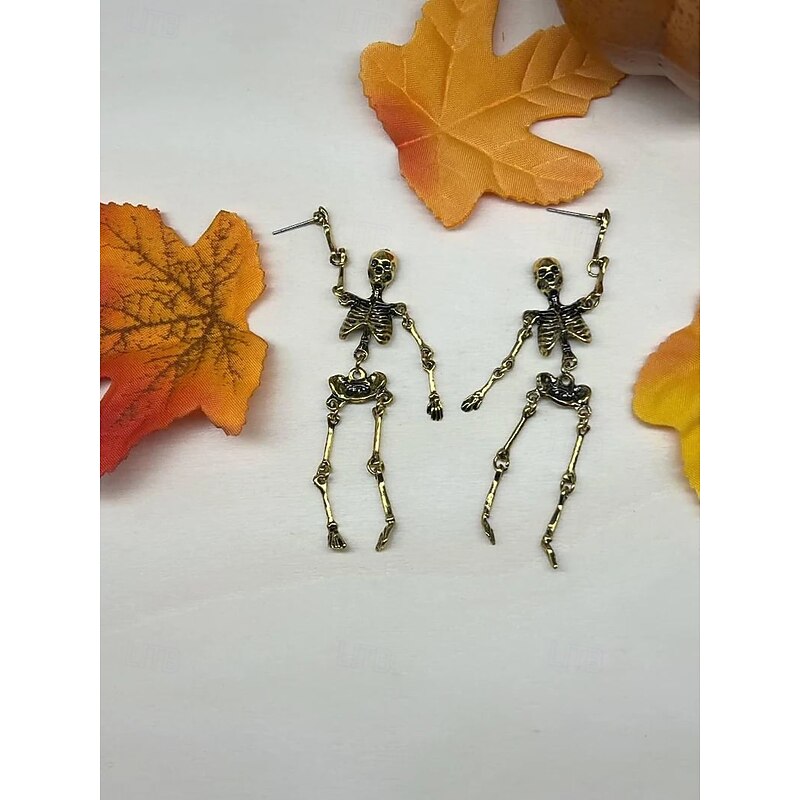 1 Pair Halloween Skeleton Earrings Vintage Bronze Horror Dangle Drop Studs Spooky Skull Earrings Funny Statement Jewelry for Women Girls Party3