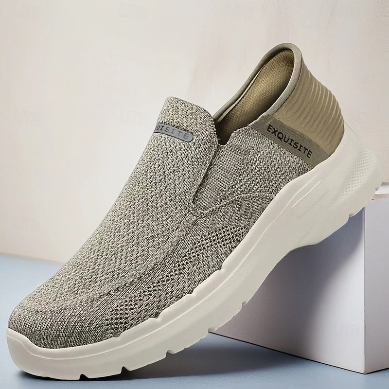 Men's Lightweight Slip-On Walking Shoes – Breathable Knit Upper with Cushioned Sole, Casual Comfort Sneakers for Travel, Outdoor Leisure and Daily Wear