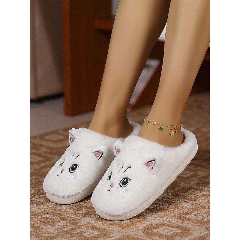 Women's Plush Cat Slippers – Cozy Furry Indoor House Shoes with Cute Animal Design for Winter and Home Comfort3