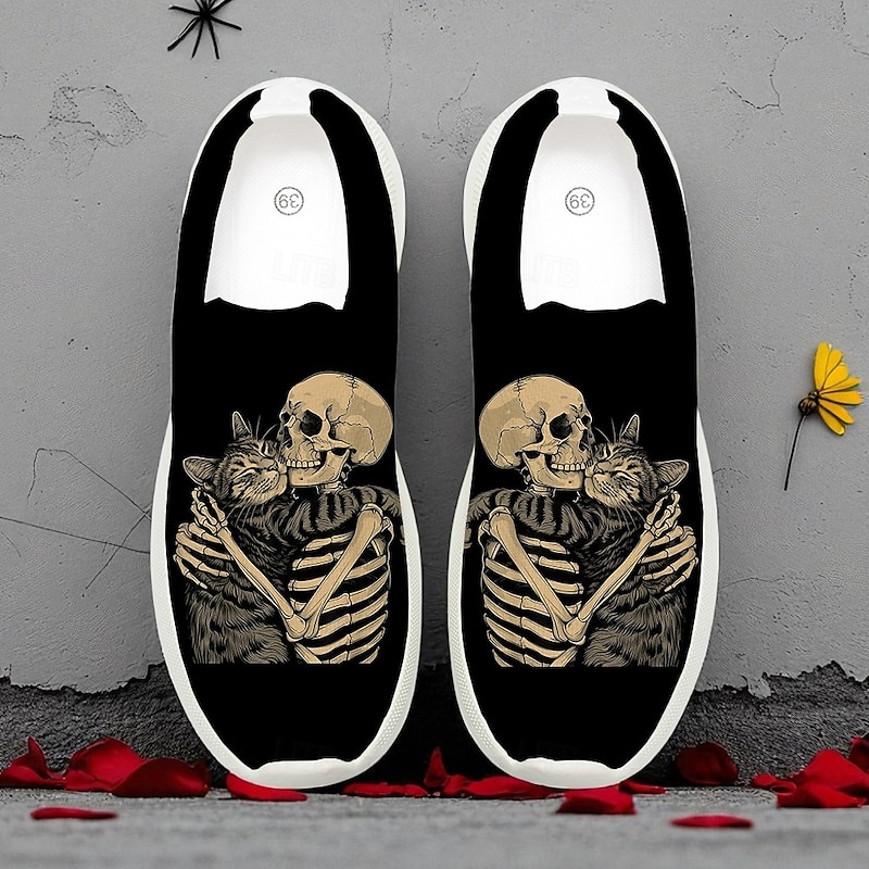 Women's Purple Flyknit Sneakers – Halloween Black Cat Print Lightweight Walking Shoes for Casual Outdoor Wear2