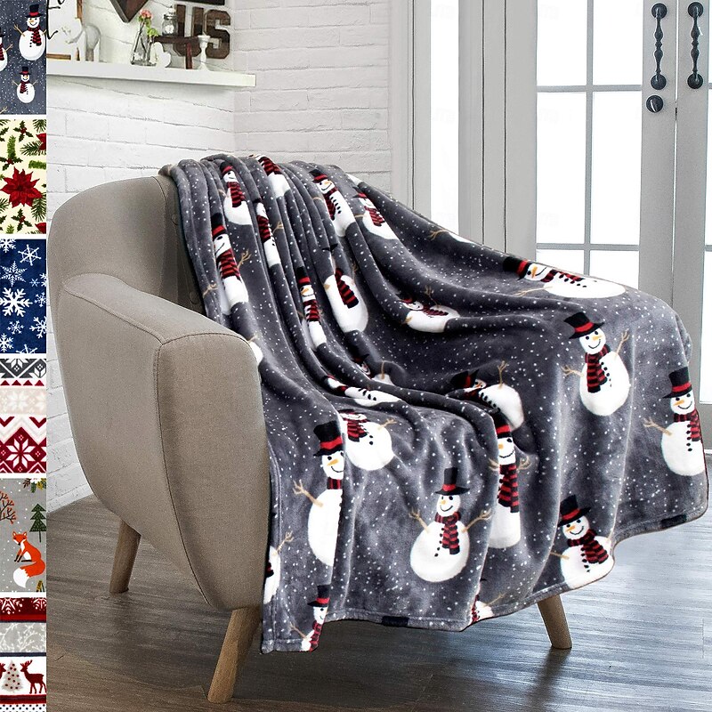 Christmas Holiday Reindeer & Snowflake Flannel Blanket, Warm Sofa Throw, Nap & Dorm Fleece Cover, Cozy Air-Conditioning Blanket4