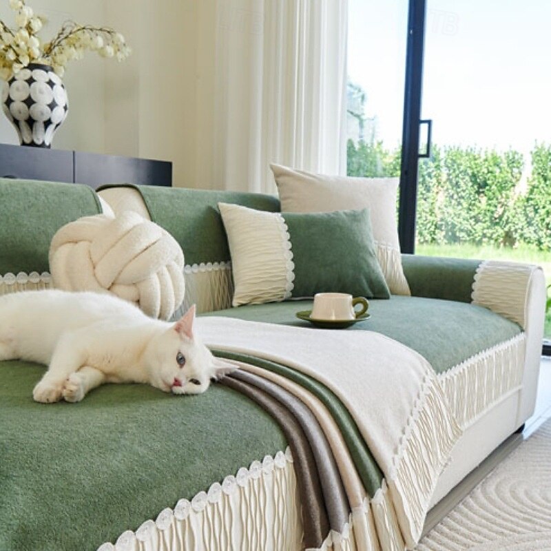 Luxury Couch Cover for Pets, Pet Friendly Soft Sofa Cushion and Throw Blanket, Elegant Anti-Slip Anti-Scratch Couch Protector, Fixed Sofa Slipcover for Living Room Decor