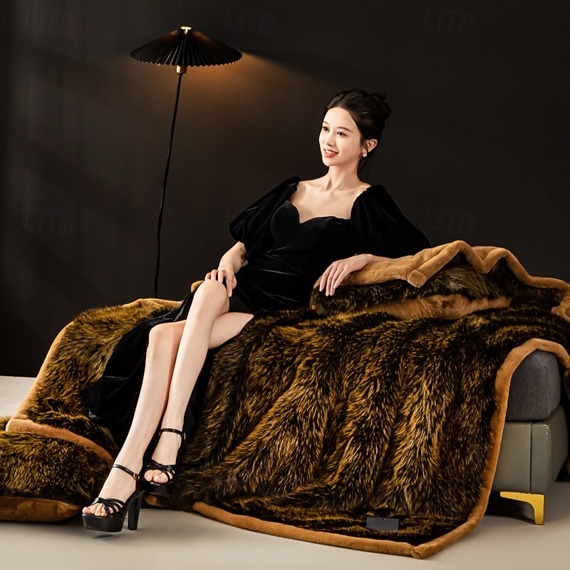 Faux Fox Fur Blanket - Extra Thick Raschel Throw for Winter, Cozy Bedspread & Sofa Cover4