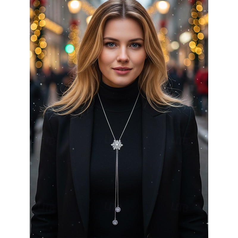 Women's Snowflake Pendant Necklace – Elegant Long Chain Jewelry with Crystal Accents for Ladies, Winter Fashion & Christmas Gift2