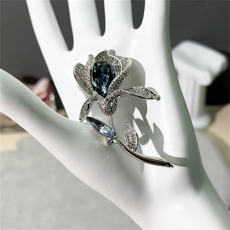 Brooches Classic Retro Flower Elegant Fashion Personalized Simple Luxury Brooch Jewelry Silver For Wedding Party Gift Engagement Prom Festival4