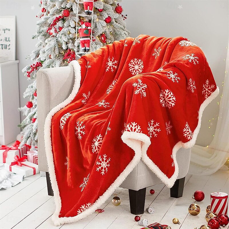 Christmas Red Snowflake Fleece Blanket, Super Soft Warm Winter Throw, Cozy Nap Blanket, Perfect Holiday Gift
