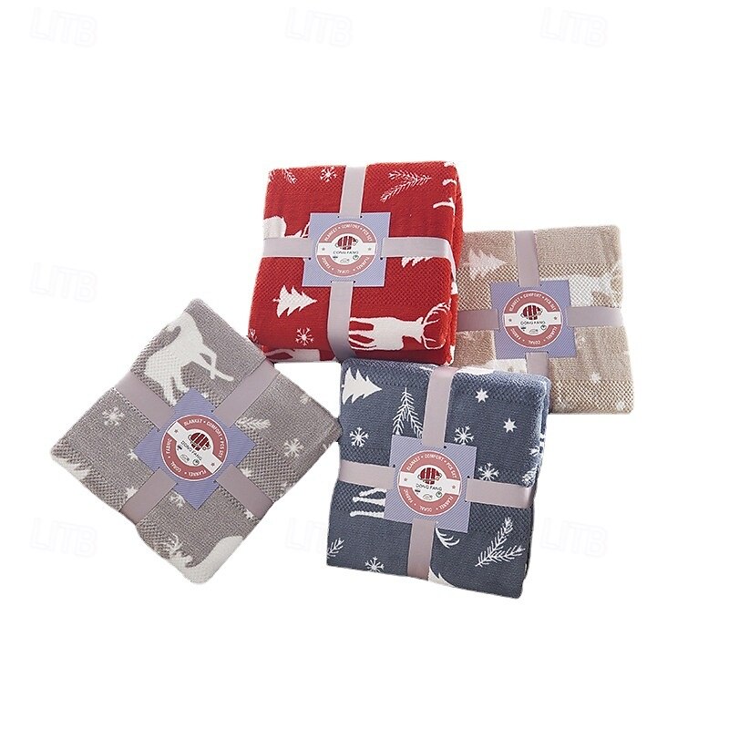 Winter Red Single-Layer Christmas Flannel Blanket, Nap Throw, Halloween and Air-Conditioning Cozy Blanket