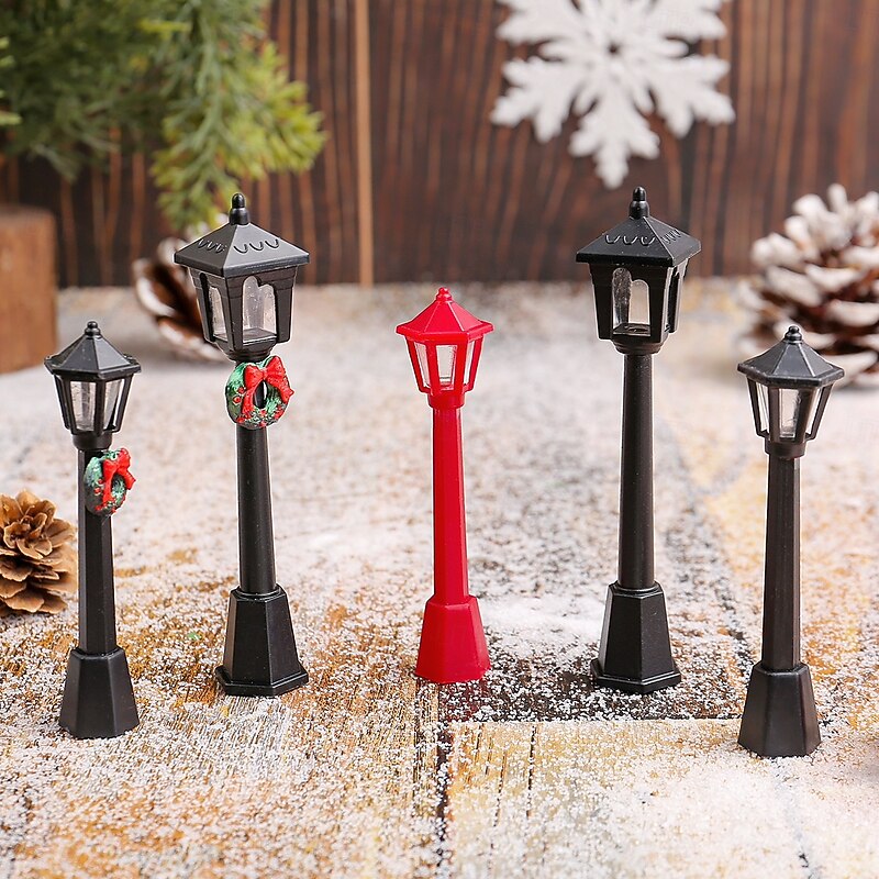 5 Pack Christmas Mini Street Lamp DIY Vintage Style Decorative Realistic Light Miniature Christmas Wreath Lamp Post Scene Accessory Holiday Tabletop Decor4
