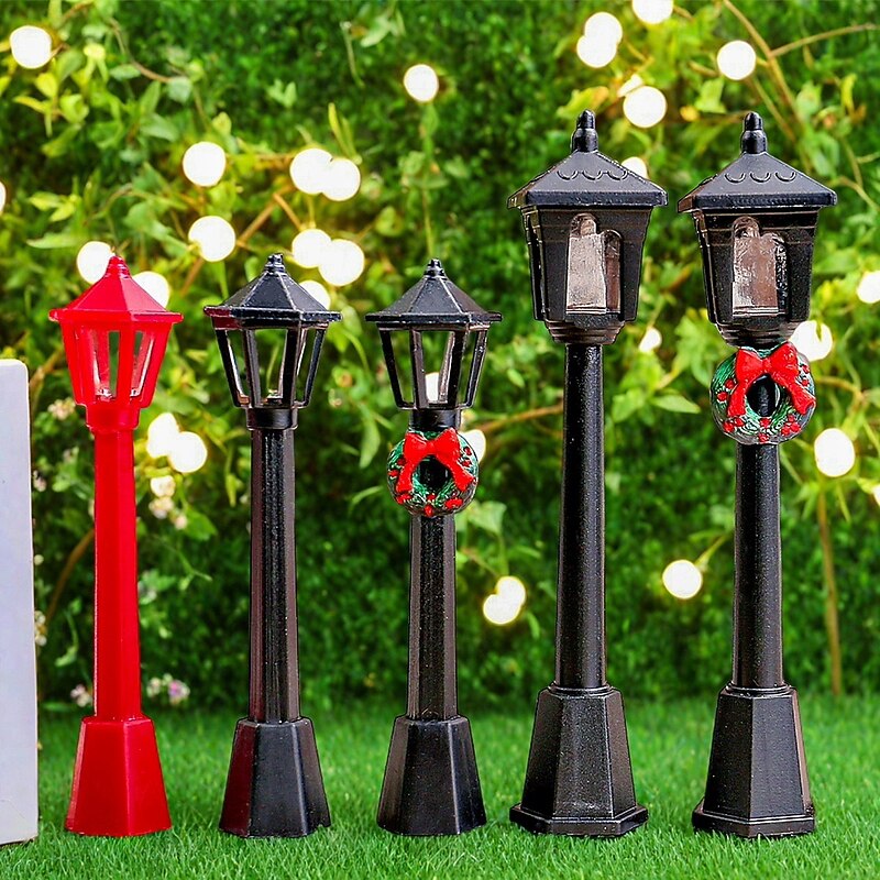 5 Pack Christmas Mini Street Lamp DIY Vintage Style Decorative Realistic Light Miniature Christmas Wreath Lamp Post Scene Accessory Holiday Tabletop Decor3