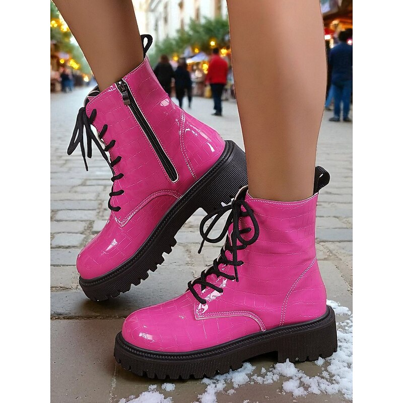 Women's Green Crocodile Print Combat Boots – Trendy Lace-Up Ankle Boots for Street Style, Outdoor and Fall Fashion4