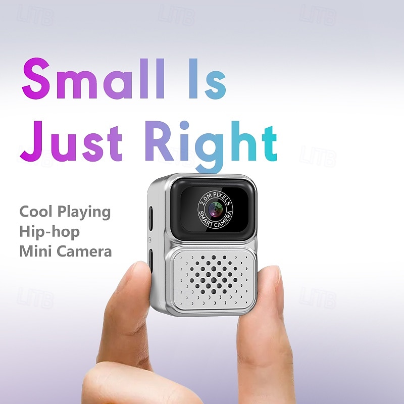 HD Mini Lifestyle Keychain Camera Capable of Photo and Video Recording Student Thumb-sized Digital Camera with 0.96-inch IPS Screen