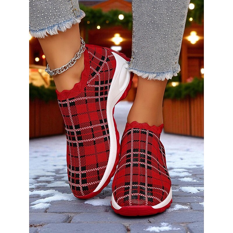 Women's Red Plaid Slip-On Sneakers with Air Cushion Sole, Comfortable Lightweight Casual Shoes for Christmas, Walking and Travel2