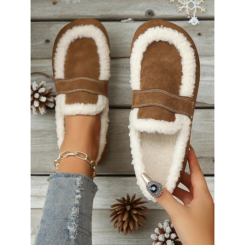 Women's Wide Width Faux Suede Moccasin Shoes with Plush Fur Lining, Comfortable Warm Loafers for Winter Lounge Wear & Casual Outfits