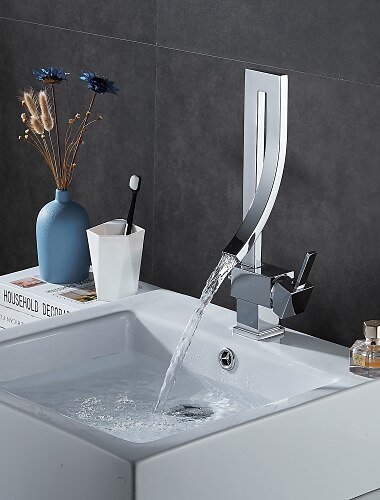  Wasserfall-Waschbecken-Mischbatterie, 360 drehbarer Becken-Wasserhahn, Einhandgriff, unregelmäßiges, kreatives Design, gebürstetes Nickel / Chrom / mattschwarzes / goldenes Waschbecken mit Warm- und Kaltwasserschlauch