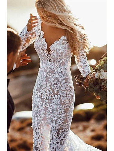 Beach Open Back Boho Wedding Dresses Mermaid / Trumpet V Neck Long Sleeve Court Train Lace Bridal Gowns With Appliques 2024