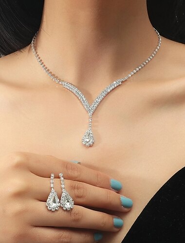  1 set Bridal Jewelry Sets For Women's Party Evening Gift Formal Rhinestone Alloy Chandelier Drop / Engagement
