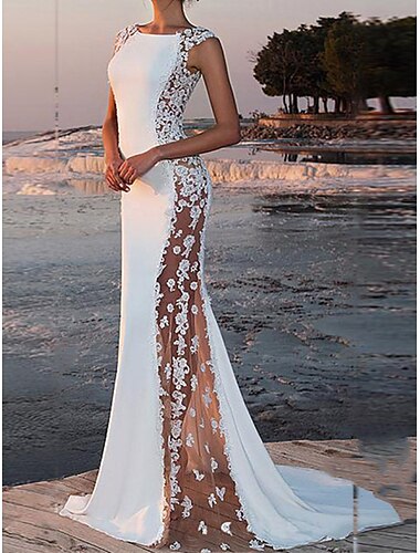  Robes de mariage sur la plage fourreau col arrondi sans manches traîne de cour robes de mariée en dentelle avec appliqués 2025