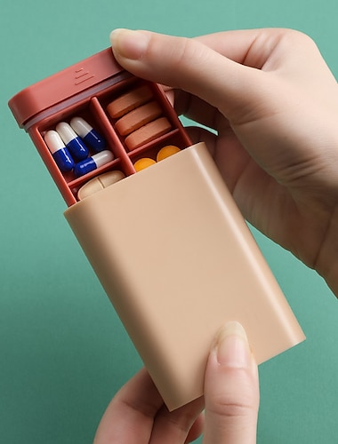  Маленькая мини-коробочка для лекарств, портативная и упакованная в коробку, маленькая коробка для 7-дневной зарядки, запечатанная и хранящаяся вместе с коробкой для таблеток.