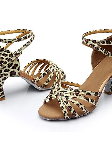  Schwarze Latein-Tanzschuhe für Damen mit Riemchendesign und Kitten Heels - bequeme Ballsaal-Sandalen für Salsa und Tango
