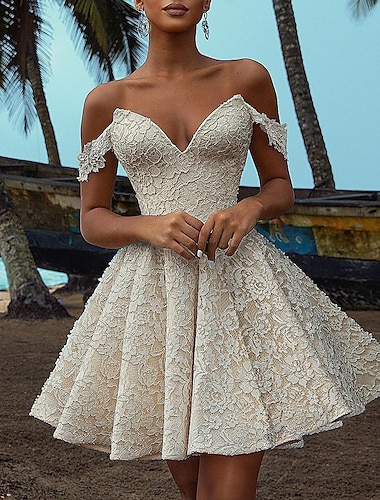  Γραμμή Α Κοκτέιλ Φορέματα Κομψό Φόρεμα Γάμου Κοκτέιλ Πάρτι Κοντό / Μίνι Κοντομάνικο Λαιμόκοψη V Φθινοπωρινή γαμήλια δεξίωση Δαντέλα με Κέντημα 2024