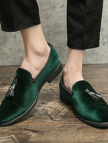  mocassins en velours vert pour hommes avec détails à pompons – chaussures élégantes à enfiler pour événements formels, mariages et fêtes