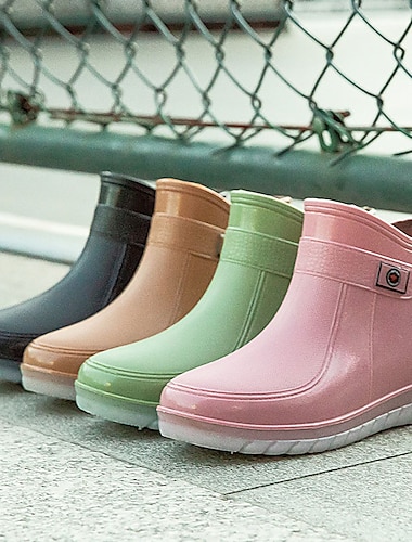  bottes de pluie courtes imperméables pour femmes avec doublure en fausse fourrure, semelle antidérapante et plusieurs options de couleurs - parfaites pour les activités de plein air en hiver