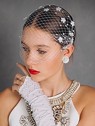  Jedna vrstva stylové / Perly Závoje Svatební kloboučky / Závoje z ptačí klece s Umělé perly / Okvětní lístky Tyl