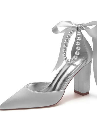  damesko med elfenbensfarget sateng og sløyfe – spiss tå og ankelrem med blokkhæl til brudekjoler