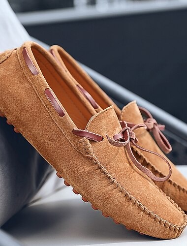  Herren-Autofahrerschuhe aus Wildleder: flexible Slipper mit Fliege und Gummisohle, perfekt für Komfort im Alltag und Halt auf den Autopedalen