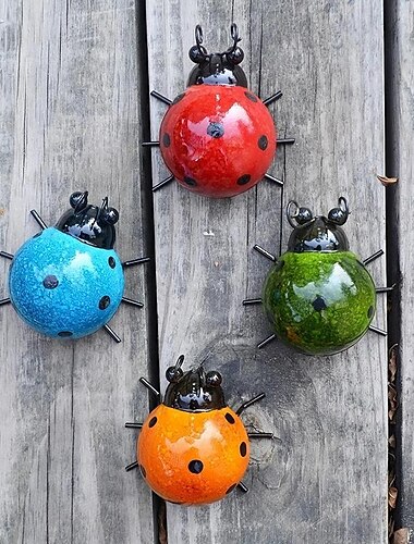  4 Stück Hummel-Wandkunst aus Metall, Kunsthandwerk, Ameisen-Metallskulptur, Gartenameisen-Dekoration, Wandbehang-Dekoration, Garten-Rasen-Dekoration, Innendekoration, farbenfrohe Außendekoration, niedliche Insektenskulptur, Gartendekoration